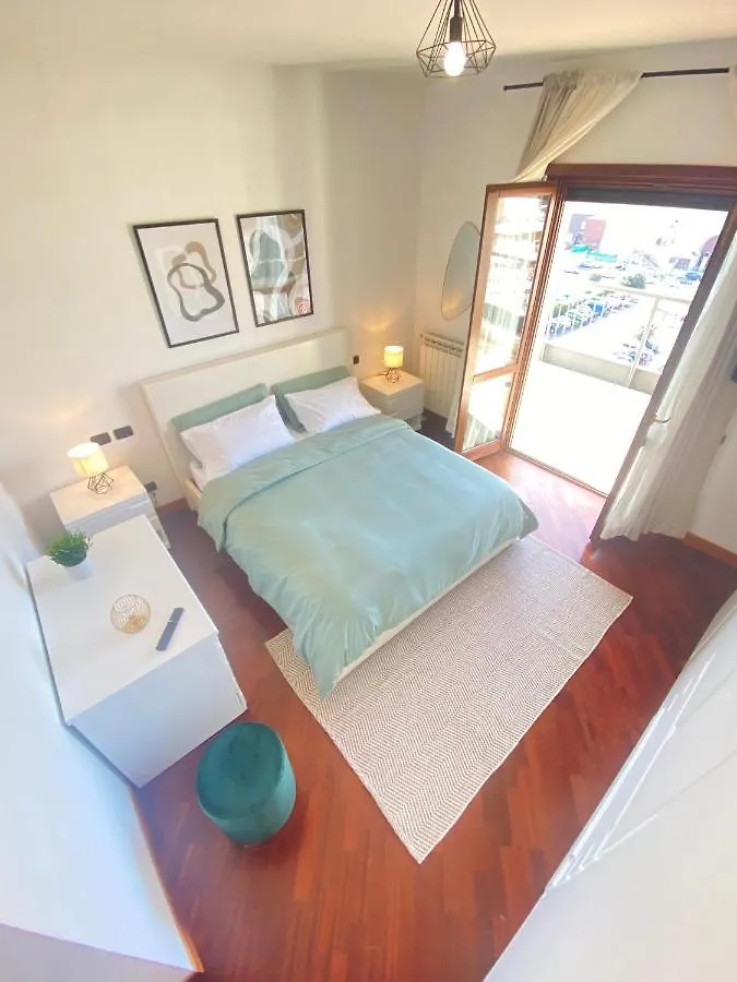 Casa Relax Con Terrazza Panoramica Apartment Fiumicino