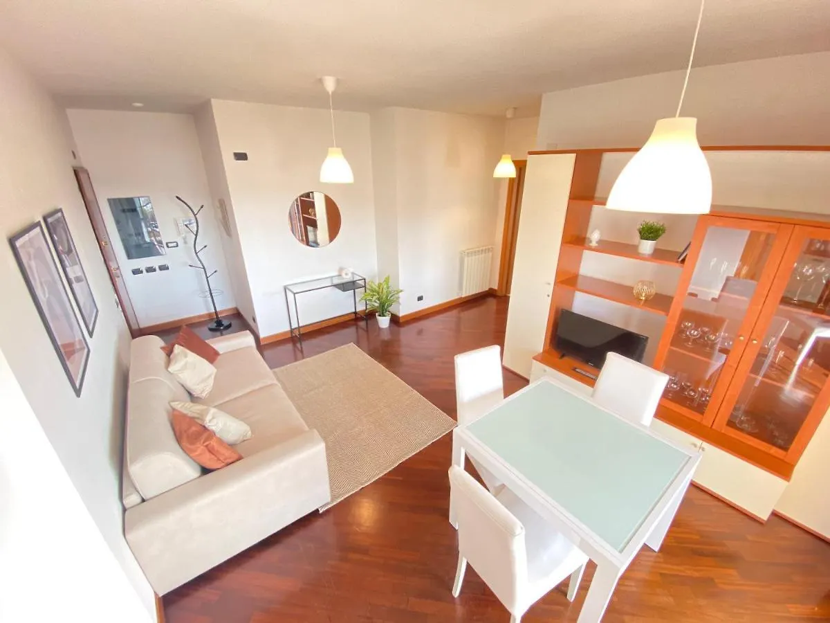 Appartamento Casa Relax Con Terrazza Panoramica Fiumicino 0*,