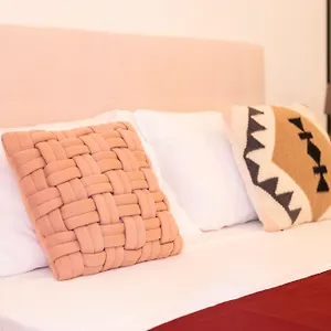 https://macchi-delicious-apartment.italymilanhotels.net